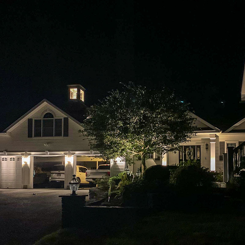 Landscape Lighting on Garage & Driveway